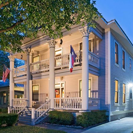 Brackenridge House Bed And Breakfast Сан Антонио Екстериор снимка